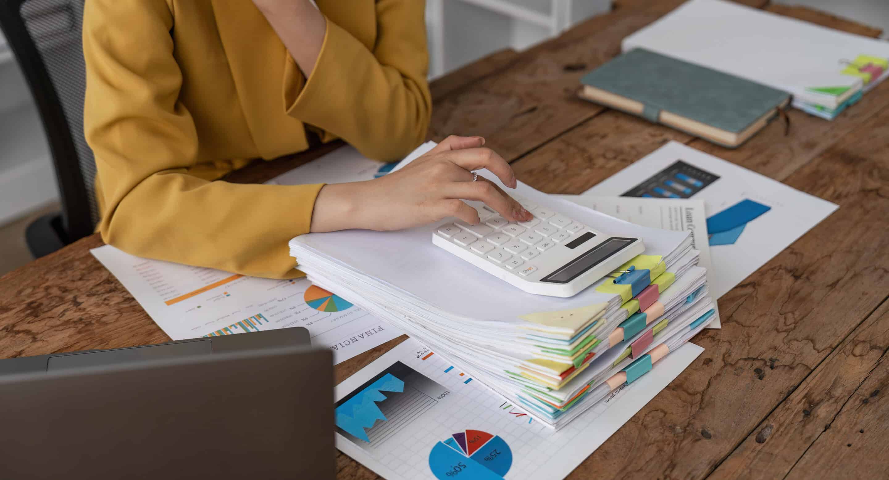 Outsourced Bookkeeping for Small Businesses – Maximize Efficiency with Business VBooks this 2025