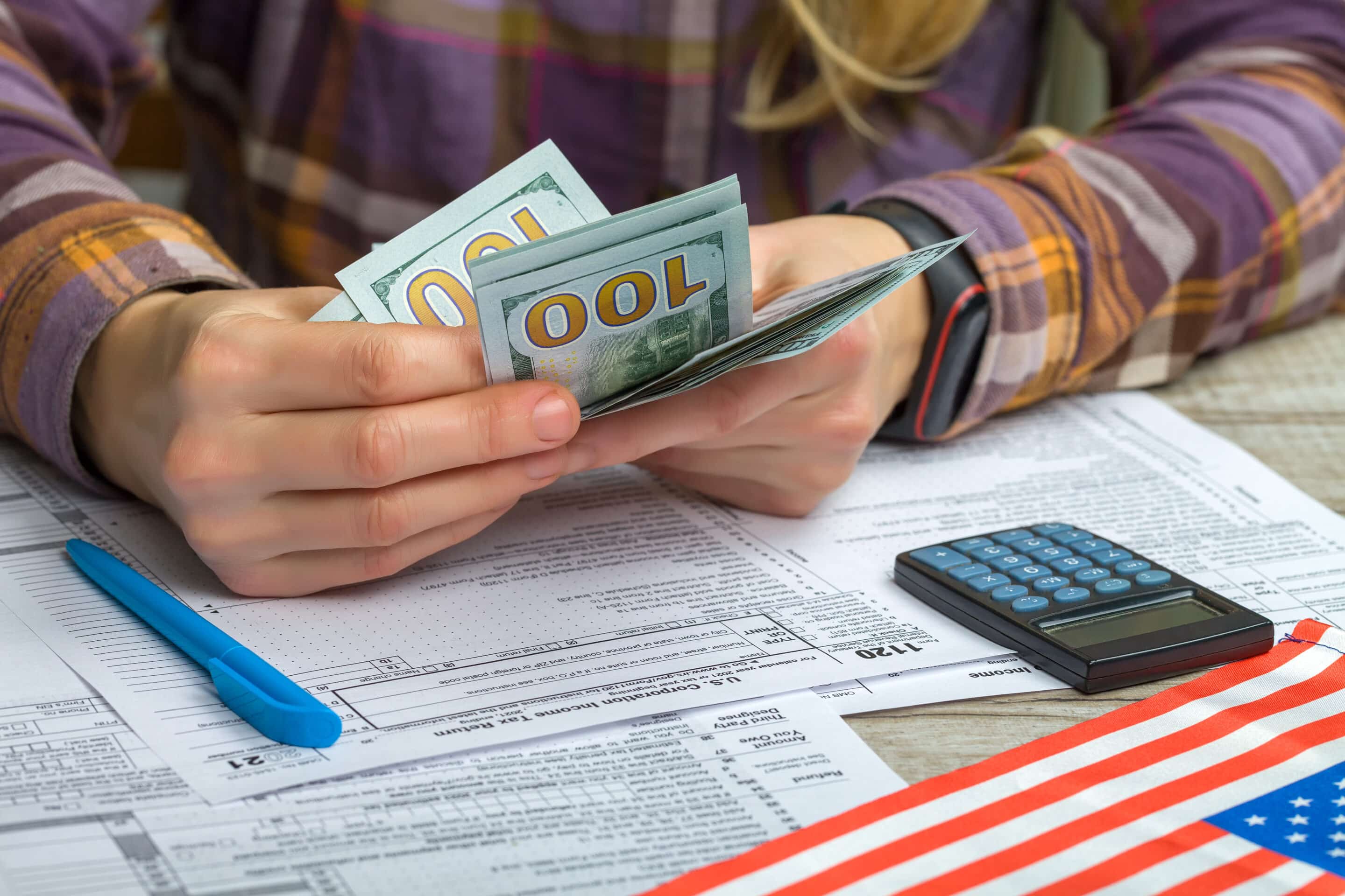 Winning the Tax Game with Business VBooks: How to Do Taxes for the First Time Without Hassle